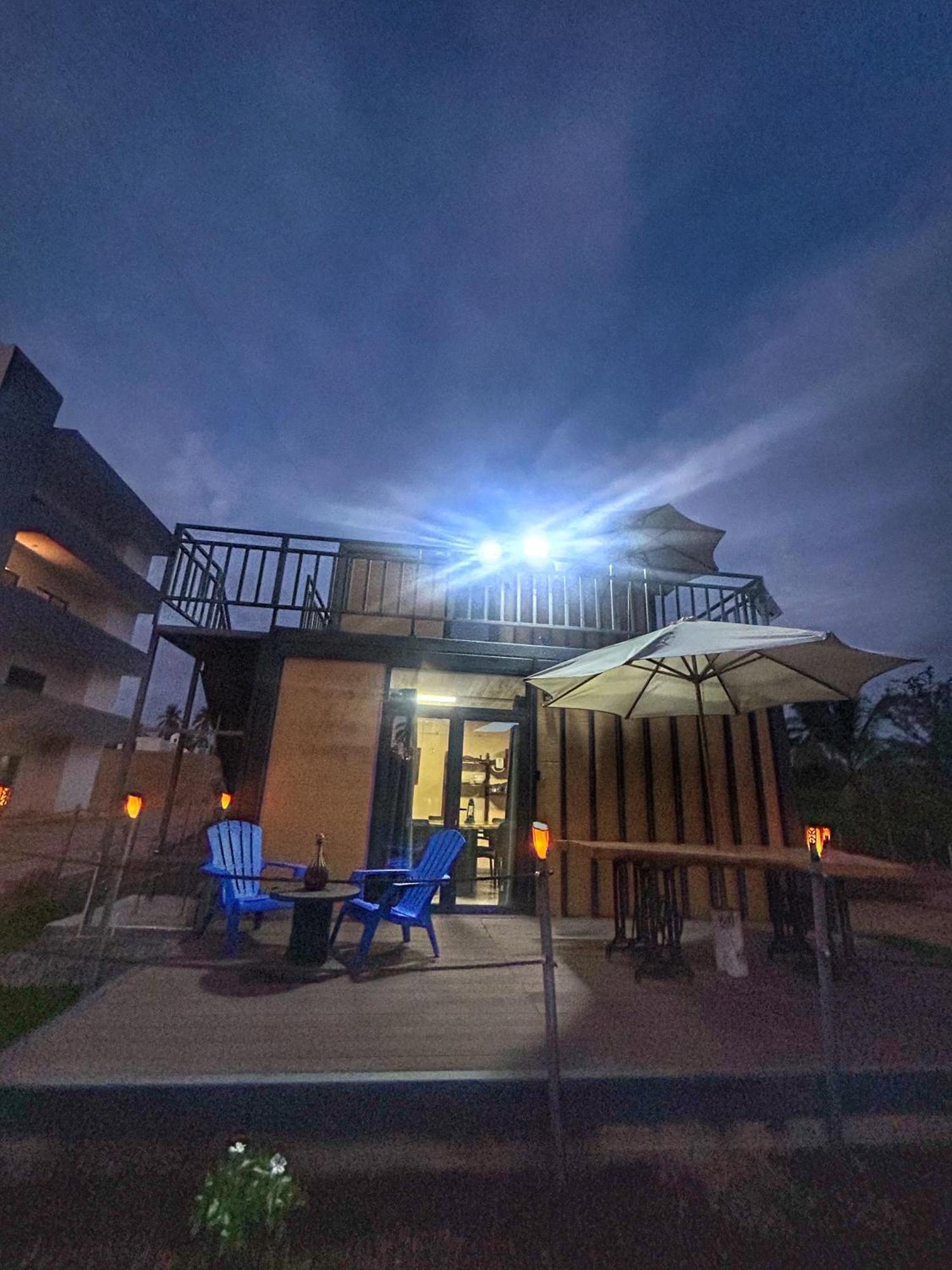 Yellow House 6 Minutos De Playa Barra de Navidad Exterior photo
